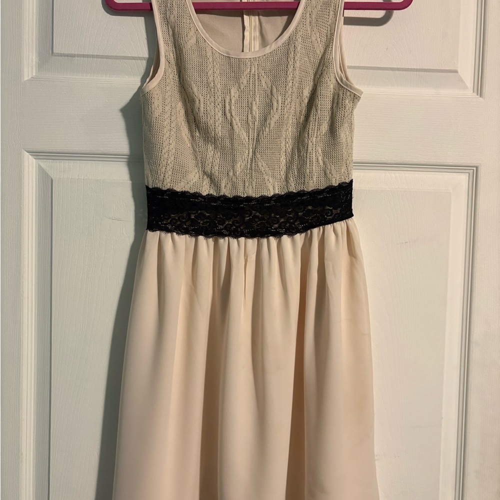 Monteau Cream Lace Bodice Dress with Black Lace Waistband